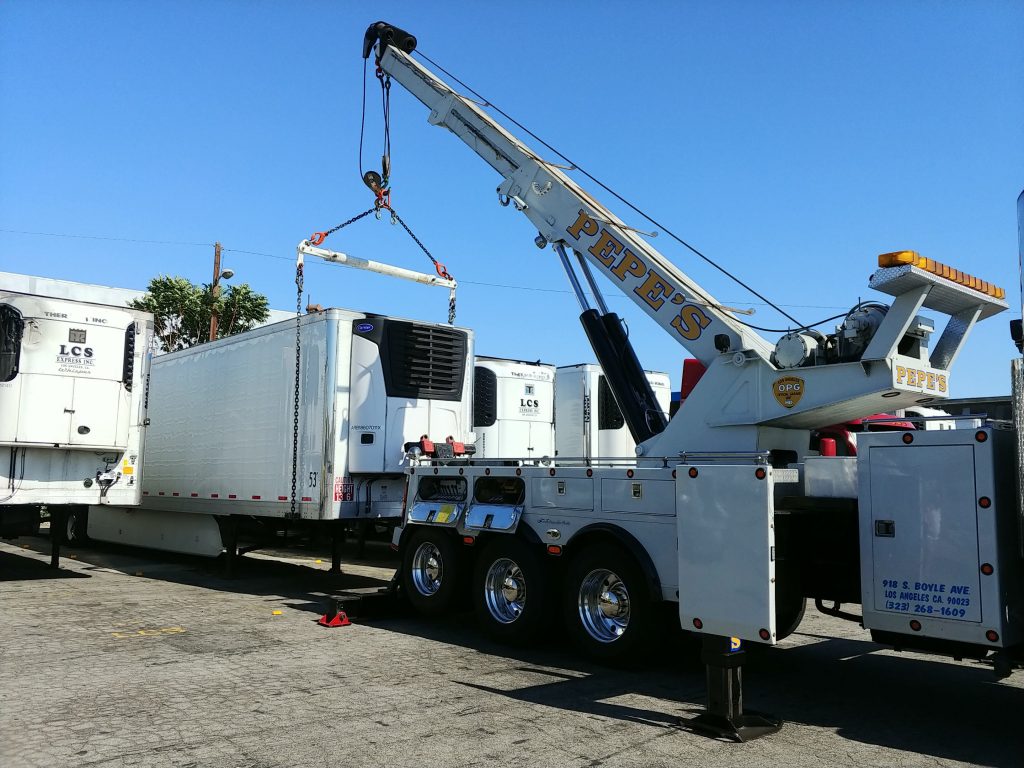 Trailer Lifts Pepe�s Towing Service Container Lifts in