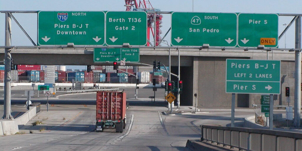 San Pedro Pier Towing